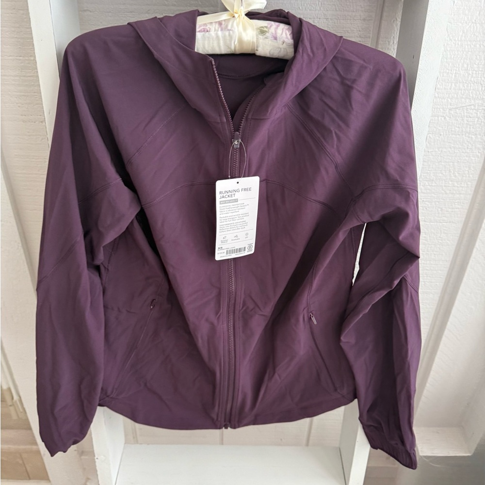 NWT Athleta Running Free jacket XS - Picture 13 of 15